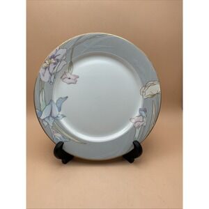 Mikasa Charisma Gray Salad Plates 7.5" L9049 Fine China Japan Gold Trim